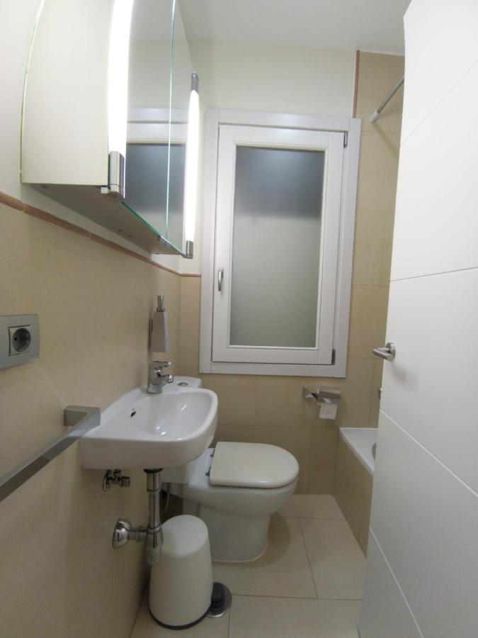 Apartamento Spinola Home Sevilla Eksteriør billede