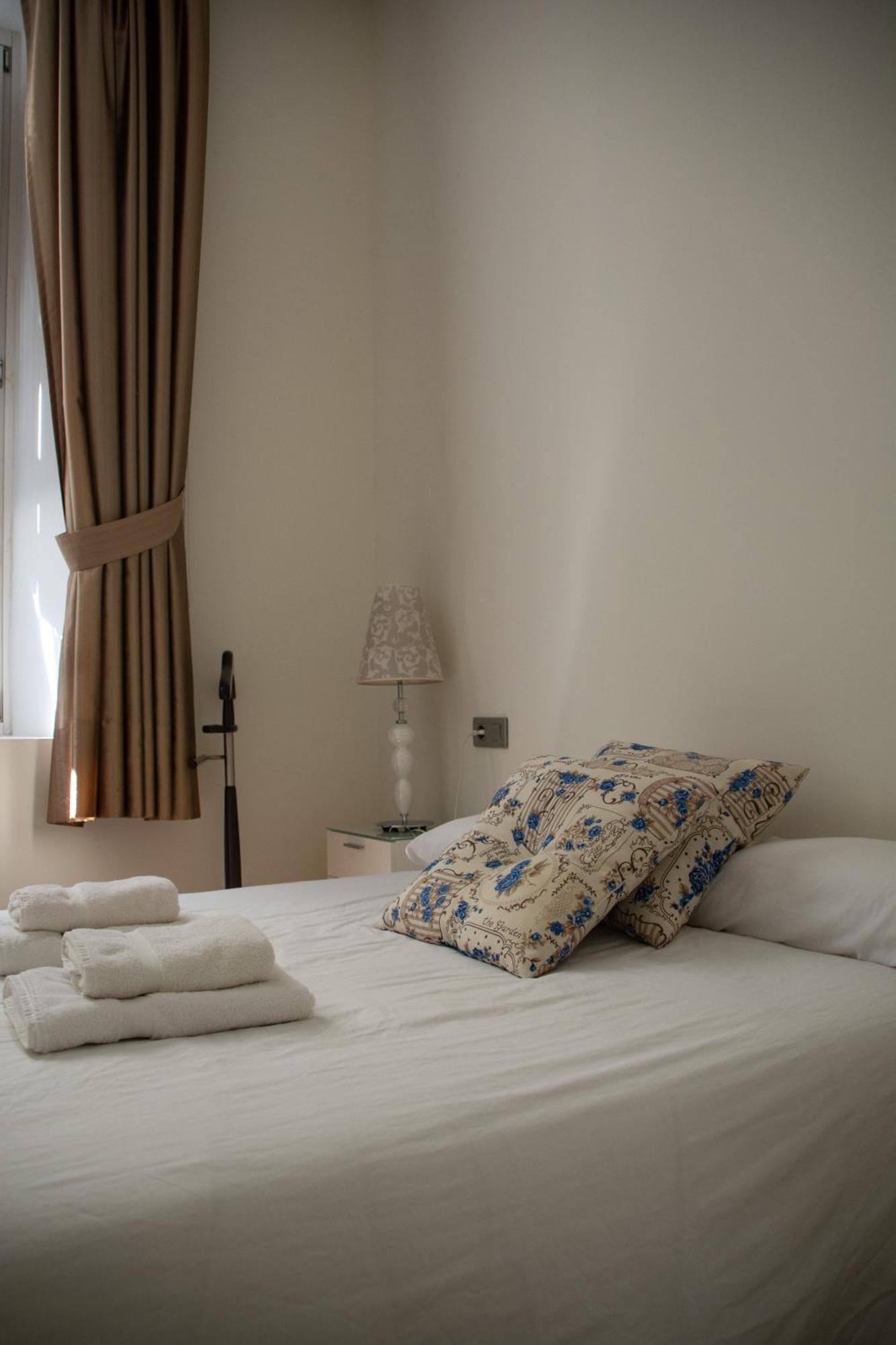 Apartamento Spinola Home Sevilla Eksteriør billede