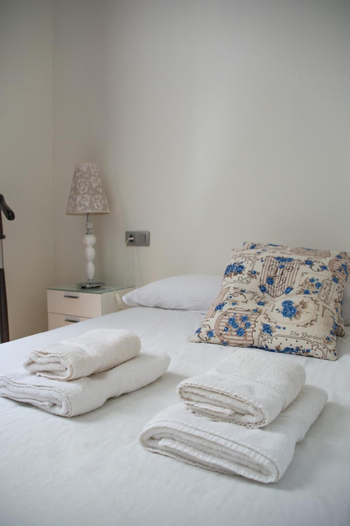 Apartamento Spinola Home Sevilla Eksteriør billede